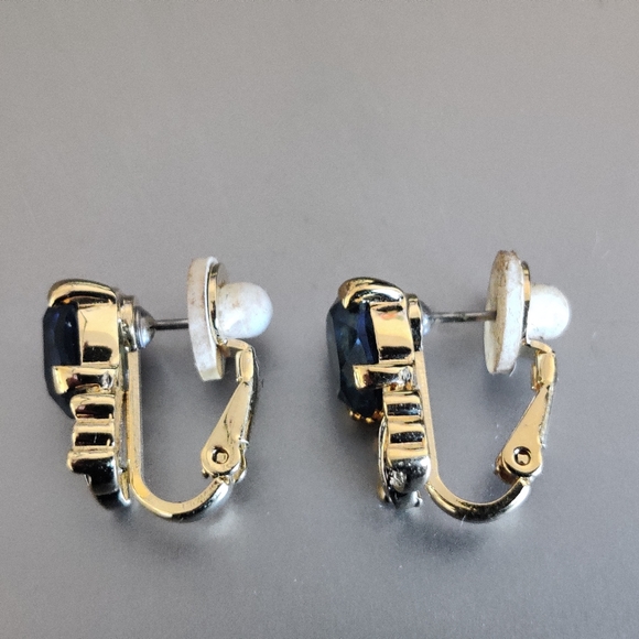 Vintage D'Orlan Earrings w/Blue Topaz Glass - Picture 10 of 16